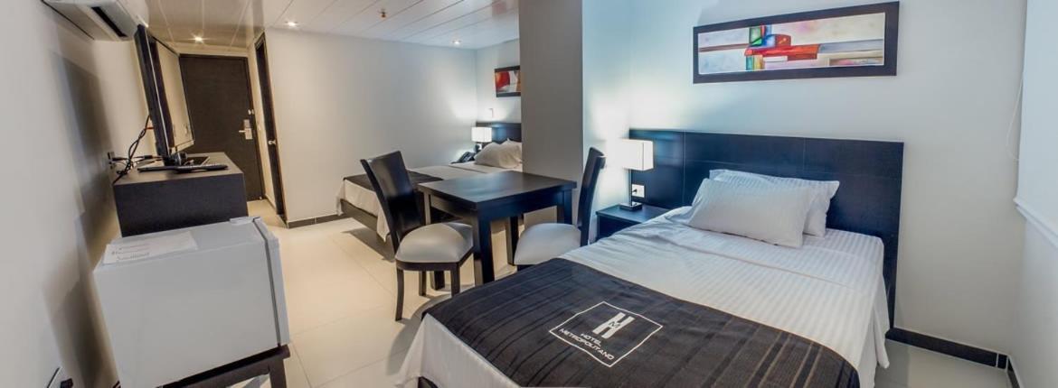 Hotel Metropolitano Неива Екстериор снимка